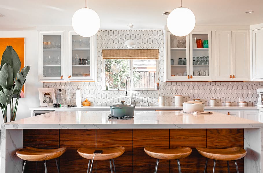 Remodeling 101: How Kitchen Edge Pulls Changed My Life - Remodelista