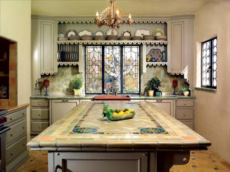 How To Create A Traditional Kitchen: 8 Amazing Design Ideas 4