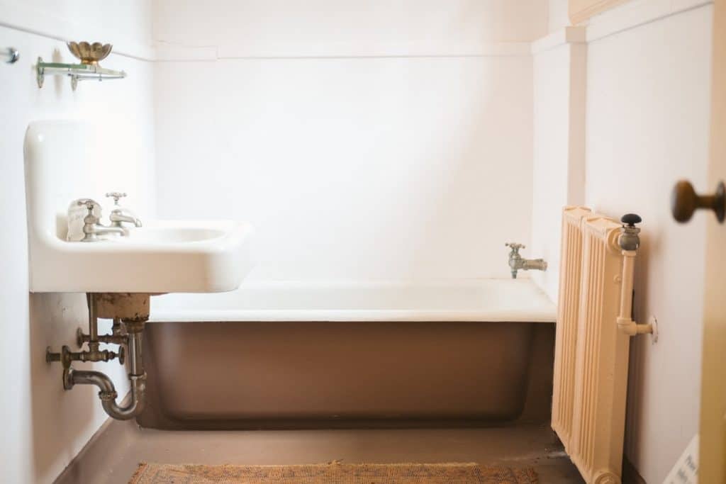 Budget Bathroom Remodel: How To Save Money While Remodeling! 3