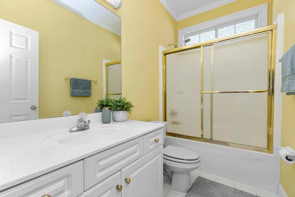 budget bathroom remodel