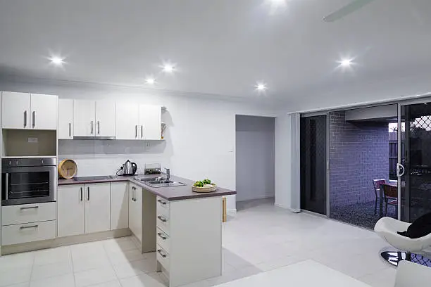 Kitchen with backup lighting, highlighting KBR Kitchen & Bath’s kitchen remodel near me services.